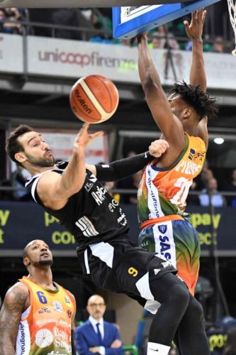 BANCO DI SARDEGNA SASSARI VS HAPPY CASA BRINDISI 17