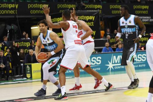 VANOLI CREMONA VS OPENJOBMETIS VARESE 17