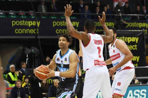 VANOLI CREMONA VS OPENJOBMETIS VARESE 18